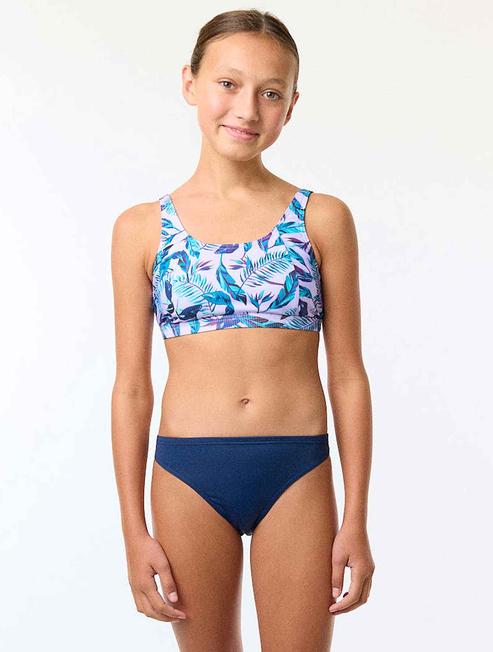 mannequin-face-culotte-bain-menstruelle-bleu-marine-ado