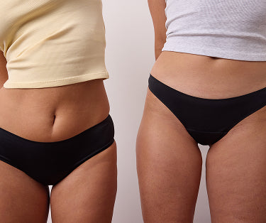 Deux femmes en culotte menstruelle Smoon