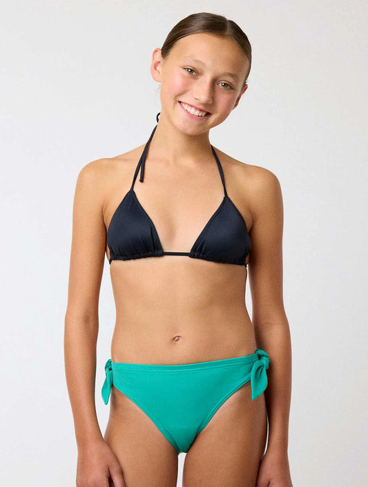 mannequin-face-culotte-bain-menstruelle-leucosie-vert-ado