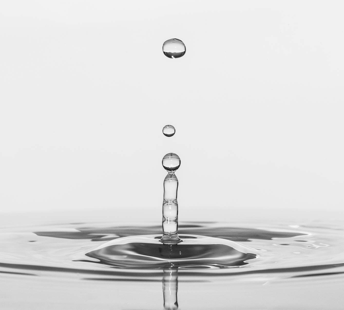 eau avec goutte d'eau