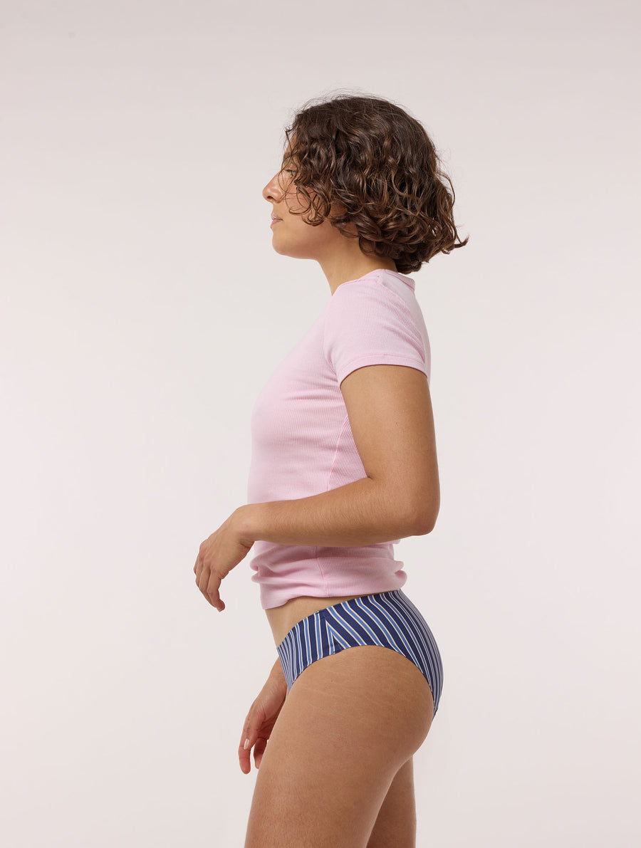 Artemis Blue Lines, Photo 4 of 5