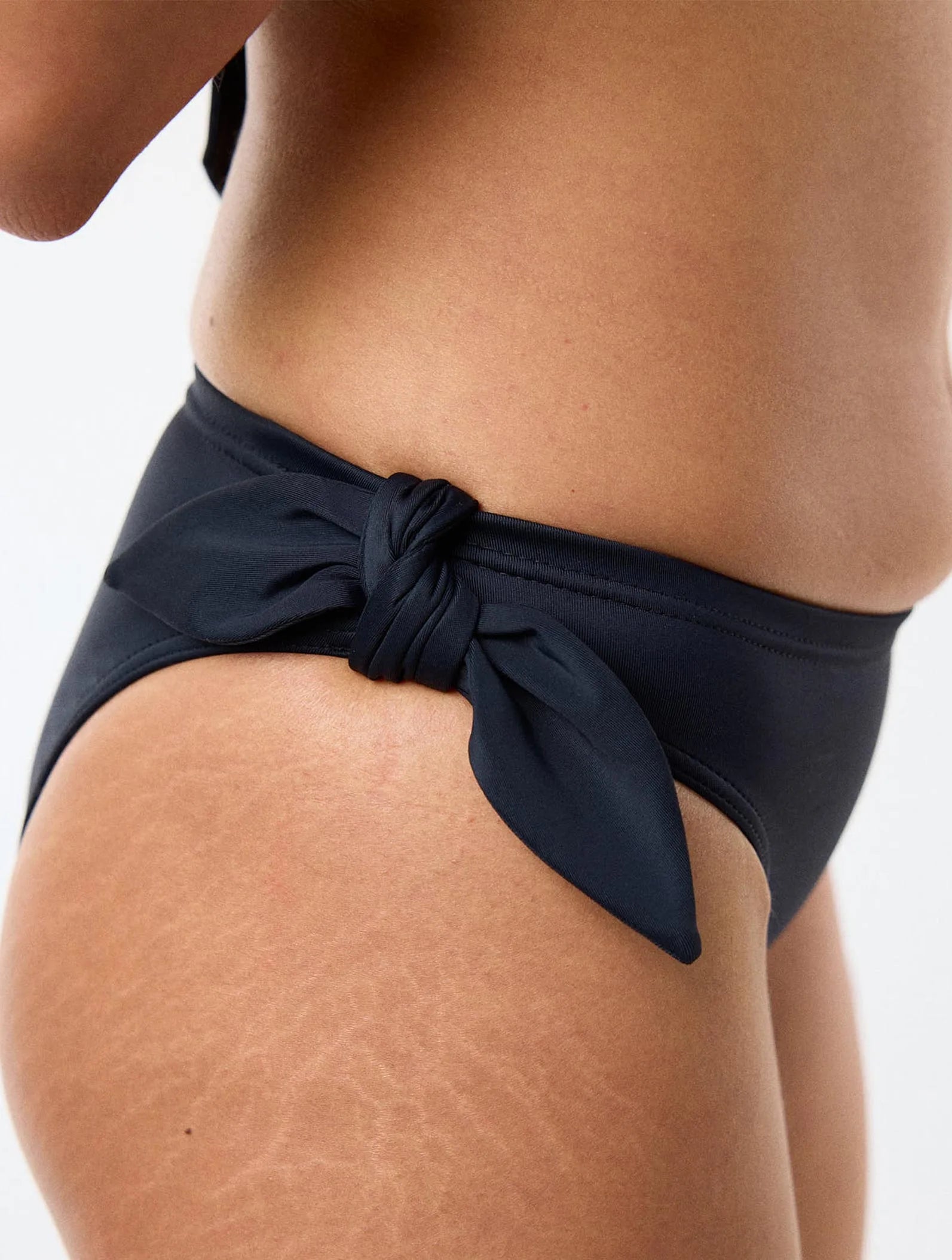 Ligie knot menstrual swim panties